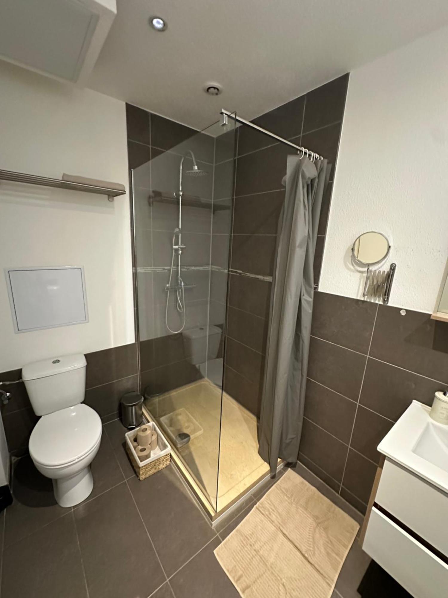 # Le 2 # Tres Beau T3 1Er Etage Tout Confort, Neuf, Mulhouse Centre Exterior photo